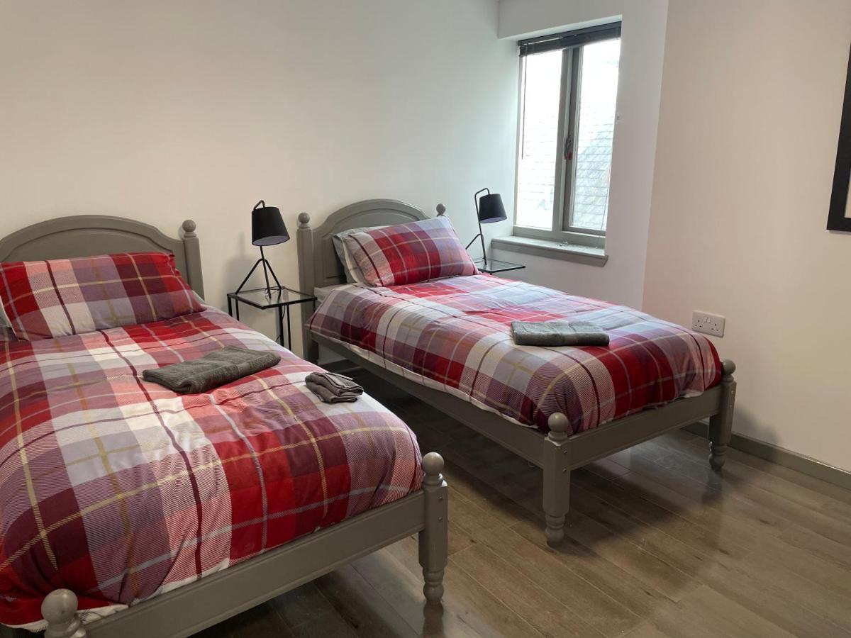 Rooms In Інвернесс Екстер'єр фото