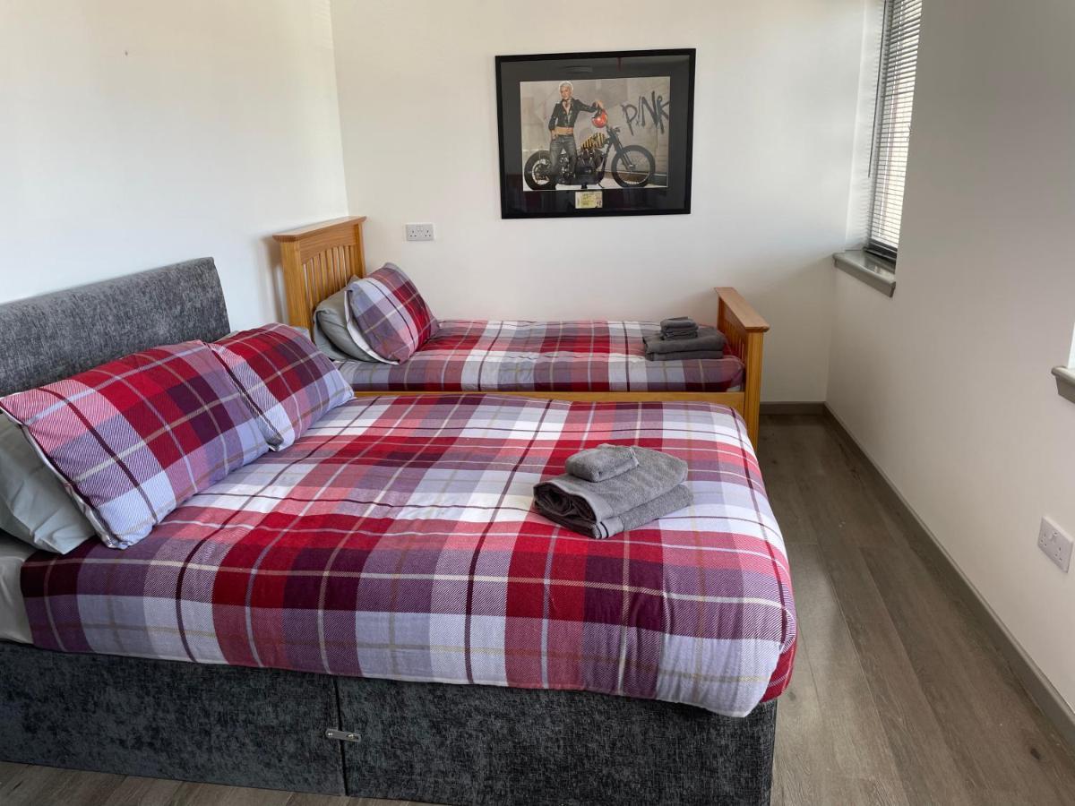 Rooms In Інвернесс Екстер'єр фото